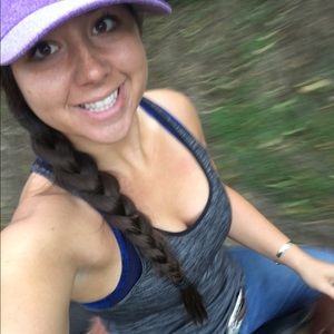 Meet your Posher, Kelsie